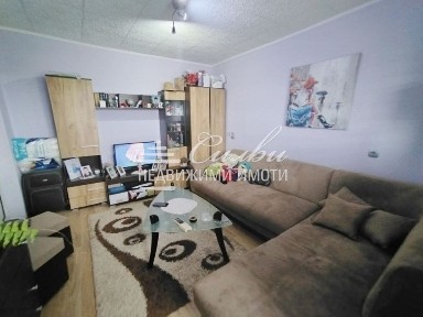 Едностаен апартамент - кв. Тракия!