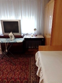 Дава двустаен апартамент под наем до Медицинският университет