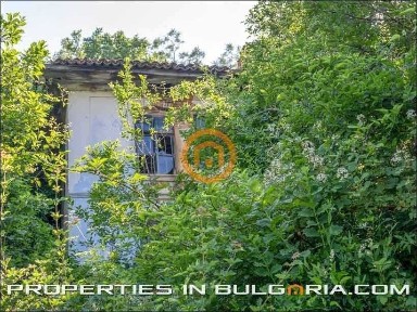 Селски имот перфектен за къща за гости в Еленския Балкан