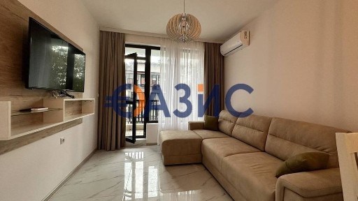 2-стаен апартамент на 4-ти етаж, Грийн Парадайз 5, Приморско-53,28 кв.