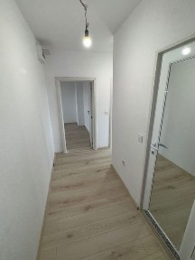 Продава 2-стаен апартамент