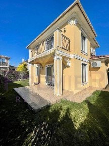 Къща в Бургас, област-гр. Поморие площ 144 цена 310000