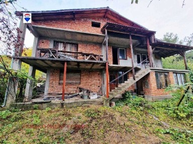 Къща за продажба в с. Николово