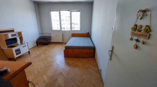 Тристаен, под наем, ж. к Надежда 3