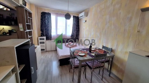 Напълно обзаведен едностаен апартамент в Три Чучура-юг