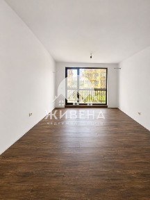 Продава обзаведен 3-стаен апартамент, к. к. Св. Св. Константин и Елена
