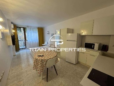 Едностаен апартамент, под наем, м-т Св. Св. Константин и Елена