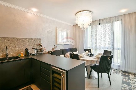 Тристаен апартамент под наем в комплекс 