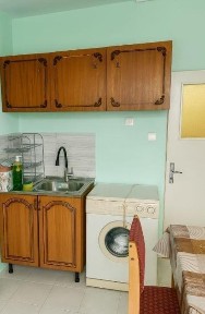 Двустаен апартамент в района на Изгрев!