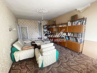 Област Шумен, гр. Шумен, Боян Българанов 1