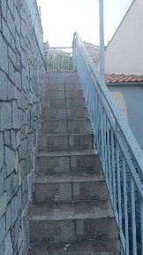 Самостоятелна къща в Кавала