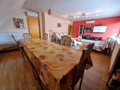 Област Благоевград, гр. Благоевград, Широк център