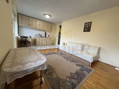 Мезонет в Варна-Базар Левски площ 60 цена 425