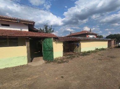 Къща в с. Боздуганово