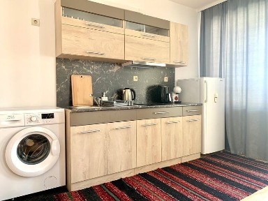 Несебър - целогодишно студио под наем