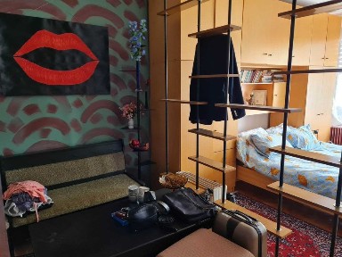 широк център - двустаен