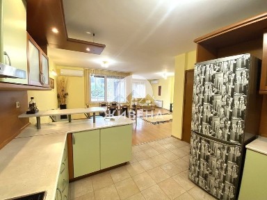 Продавам къща, м-т Евксиноград, РЗП: 362 кв. м