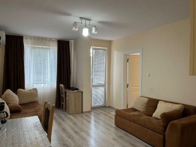 Тристаен апартамент под наем в жк. Младежки хълм