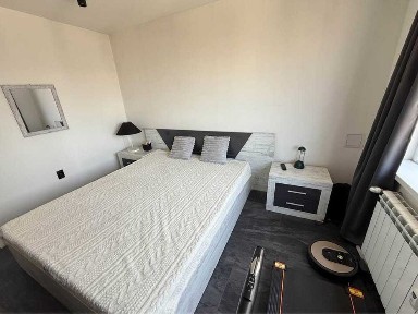 Тристаен имот в кв. Гоце Делчев