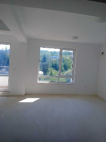 Апартамент с перфектна локация на 1-ва линия до морето в гр. Бяла.