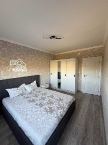 тристаен апартамент под наем в новопостроена сграда