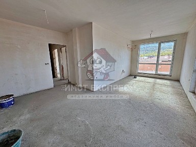 Тристаен апартамент, ново строителство, панорамна гледка, кв. Изток