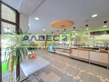 Продава се магазин, подходящ за заведение, в Люлин 10
