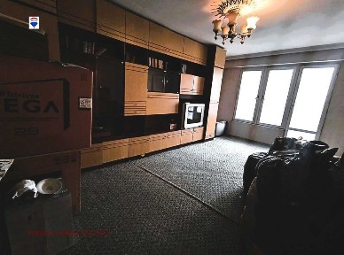 Тристаен апартамент за продажба кв. ЦЮР