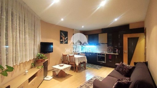 Област Варна, гр. Варна, Лятно кино Тракия