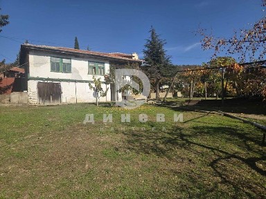Къща в село Люляк