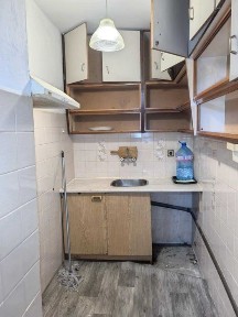 широк център - двустаен