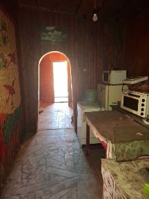 Продава се парцел с къща в с. Горна Диканя