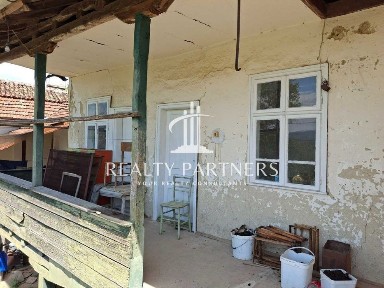 Къща в с. Горна Врабча област Перник