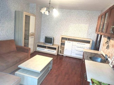 Двустаен, под наем, ж. к Изгрев