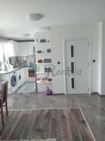 Самостоятелна къща метална конструкция