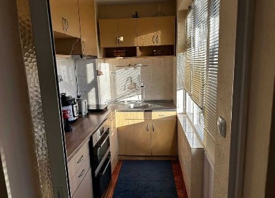 Тристаен апартамент в Центъра на Пазарджик + Паркомясто