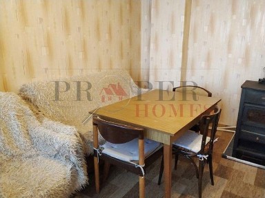 Тристаен Апартамент