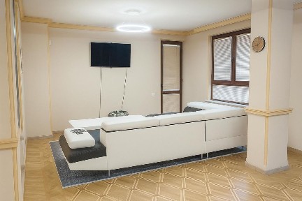 Тризонет в района на кв. Съдийски/ За ремонт!