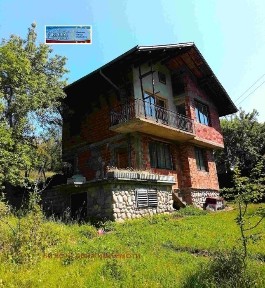 Продава къща с. Филиповци 120 м²