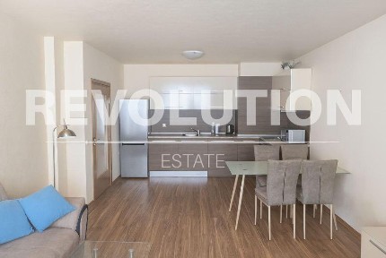 Двустаен апартамент в района на к. к Златни пясъци!