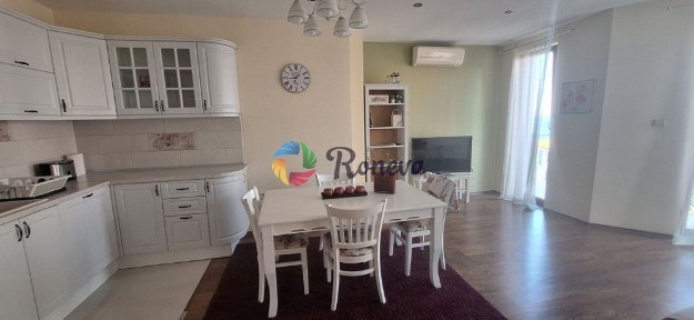 Тристаен луксозен под наем м-ст Ален Мак!