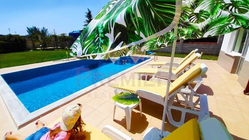 Къща в Добрич, област-с. Топола площ 150 цена 269990