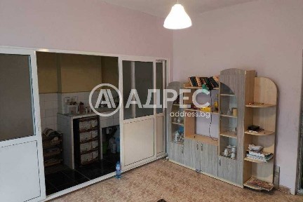 Двустаен тухлен апартамент в центъра на гр. Разград