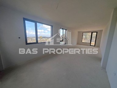 3-стаен в София-м-т Детски град площ 135