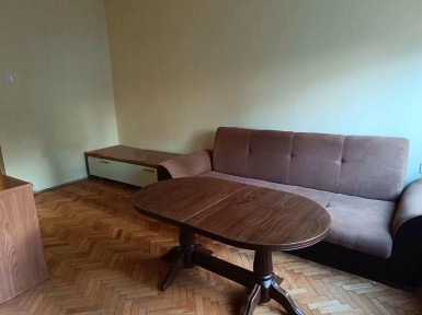 Двустаен, под наем, ж. к Захарна Фабрика