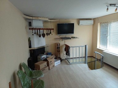 Прекрасна къща в село Йонково!