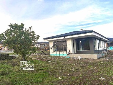 Просторни еднофамилни къщи за продажба в гр. Стара Загора