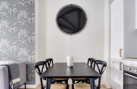 Двустаен апартамент в ж. к. Дианабад