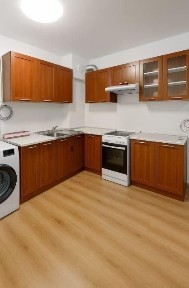 Тристаен апартамент в района на Аспарухово!