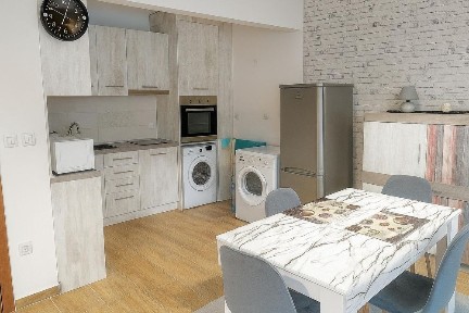 Едностаен апартамент под наем в жк. Остромила